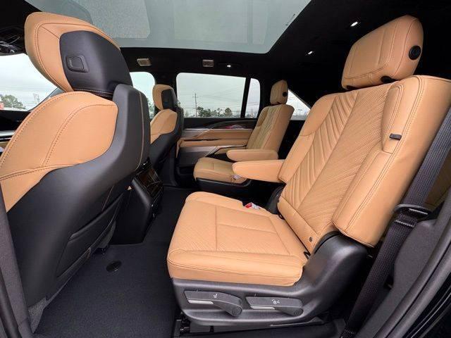 2025 Cadillac Escalade Sport 2