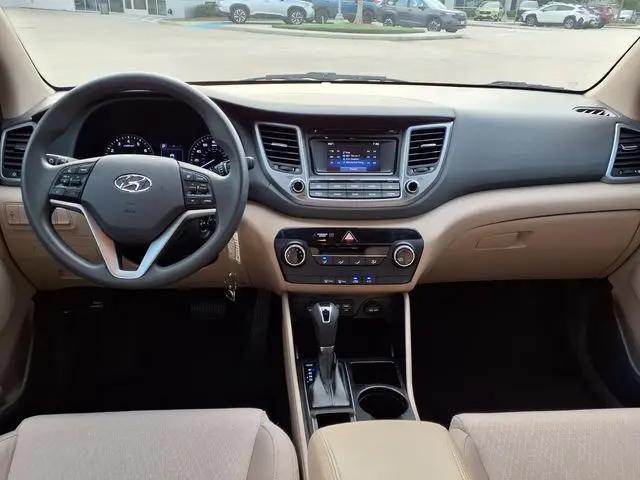 2017 Hyundai Tucson SE