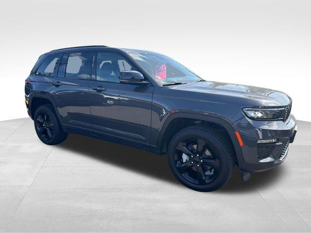 2025 Jeep Grand Cherokee Limited 4x4 for sale in Kirkland, WA