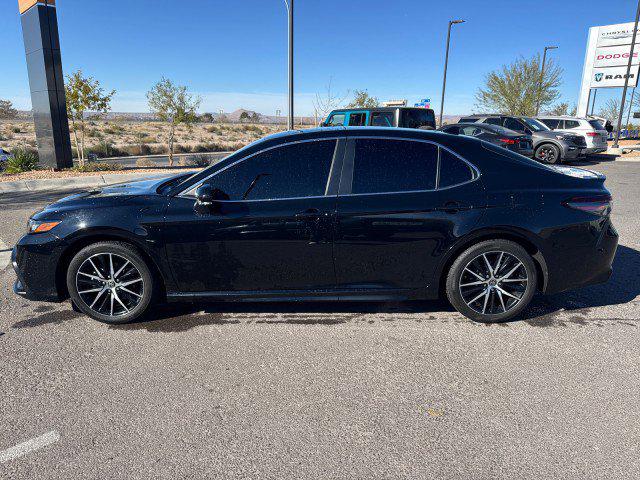 2023 Toyota Camry SE