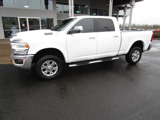 2020 RAM 2500 Laramie Crew Cab 4X4 64 Box