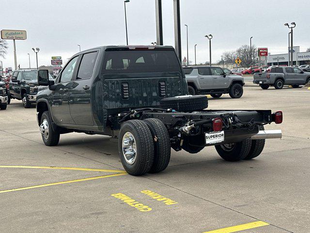 2025 Chevrolet Silverado 3500HD LT