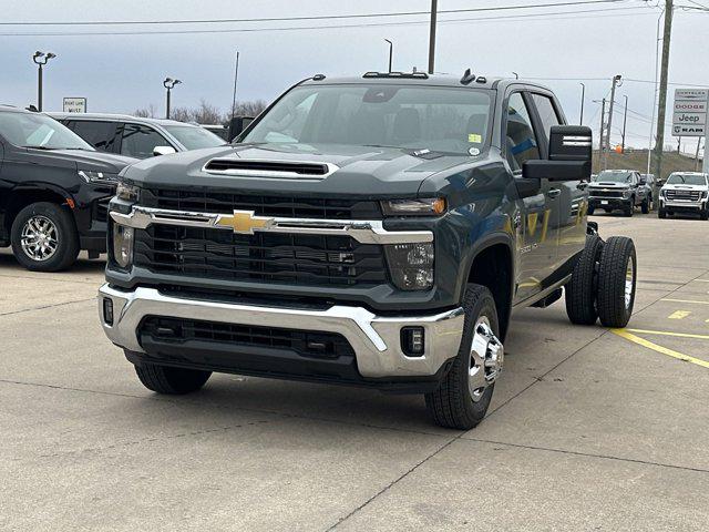 2025 Chevrolet Silverado 3500HD LT
