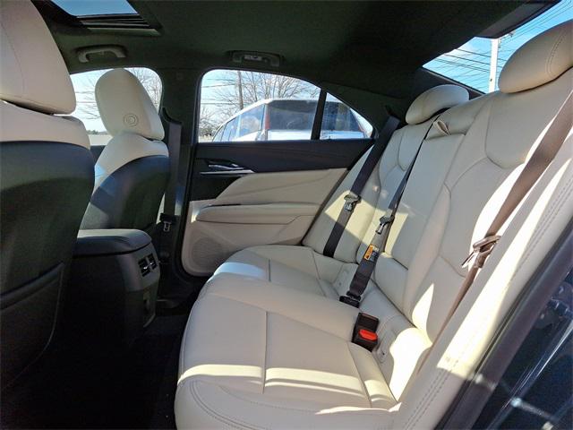 2025 Cadillac CT4 Premium Luxury RWD