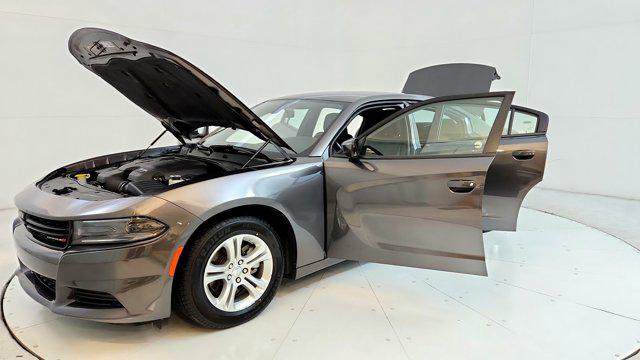 2022 Dodge Charger SXT RWD