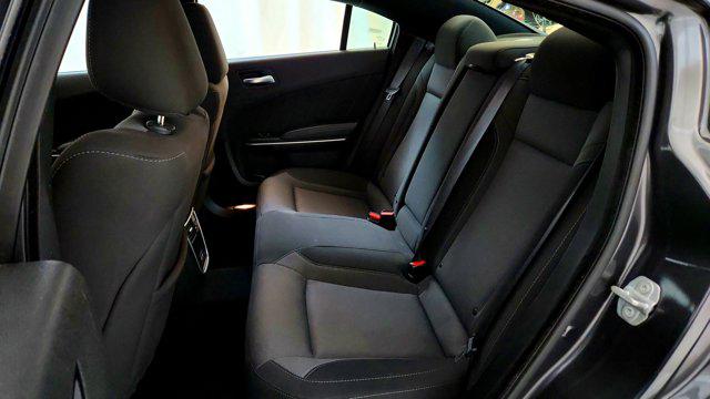 2022 Dodge Charger SXT RWD