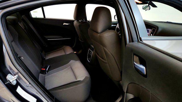 2022 Dodge Charger SXT RWD
