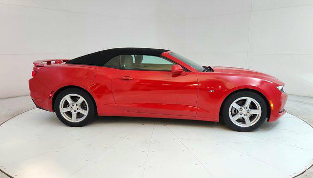 2020 Chevrolet Camaro RWD Convertible 1LT