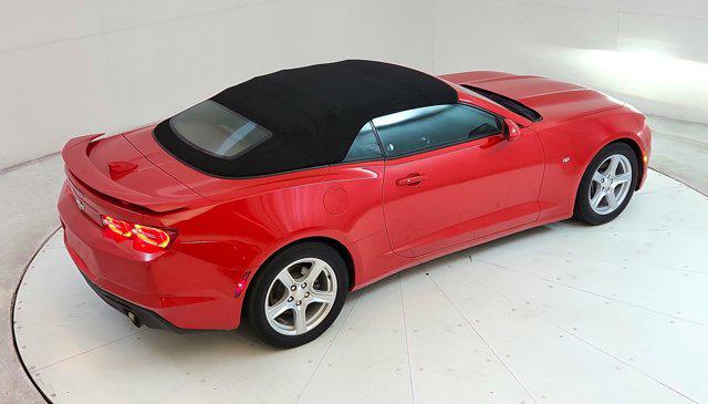 2020 Chevrolet Camaro RWD Convertible 1LT