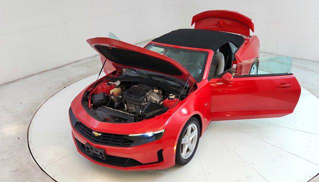 2020 Chevrolet Camaro RWD Convertible 1LT