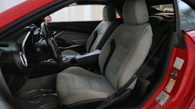2020 Chevrolet Camaro RWD Convertible 1LT