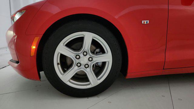 2020 Chevrolet Camaro RWD Convertible 1LT