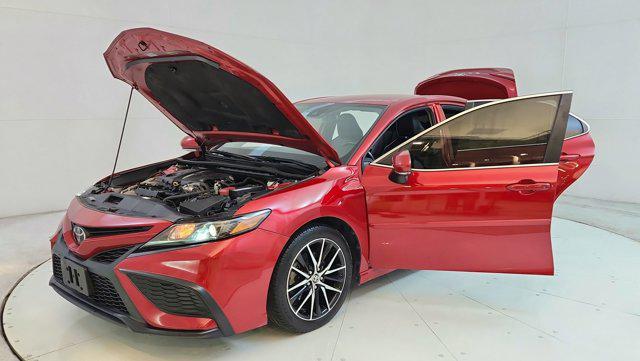 2021 Toyota Camry SE Nightshade Edition