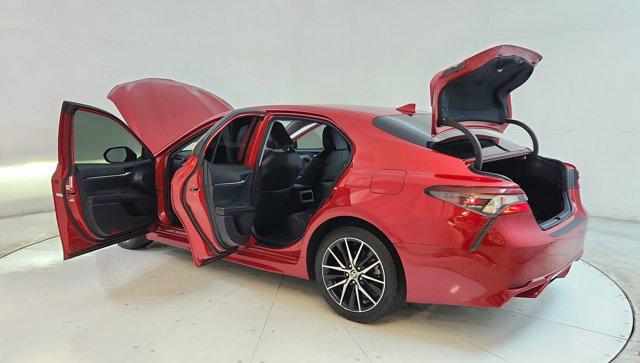 2021 Toyota Camry SE Nightshade Edition