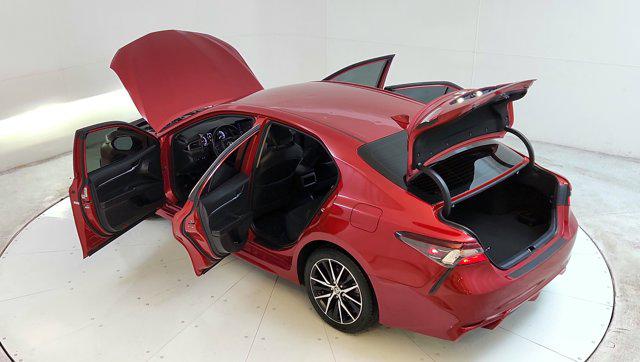 2021 Toyota Camry SE Nightshade Edition