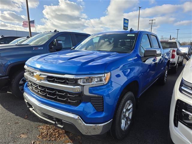 2025 Chevrolet Silverado 1500 4WD Crew Cab Standard Bed LT