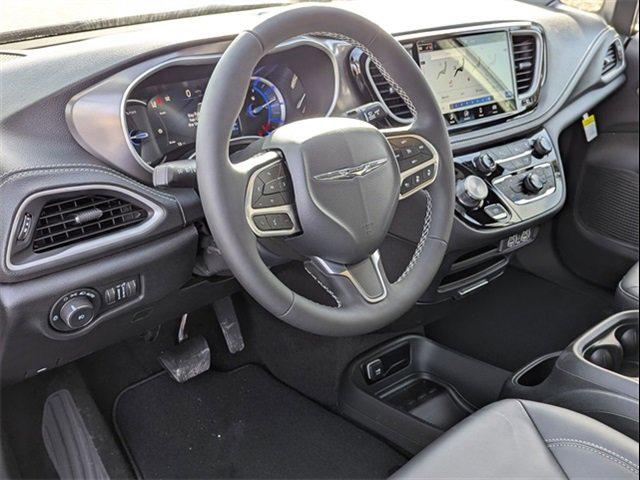 2025 Chrysler Pacifica PACIFICA SELECT