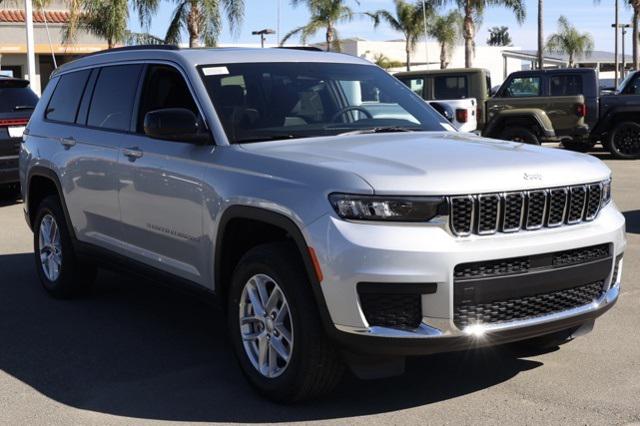 2025 Jeep Grand Cherokee L GRAND CHEROKEE L LAREDO X 4X2