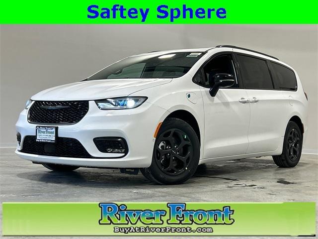 2025 Chrysler Pacifica Hybrid PACIFICA PLUG-IN HYBRID S APPEARANCE