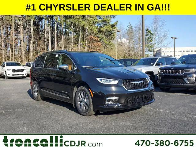 2025 Chrysler Pacifica Hybrid PACIFICA PLUG-IN HYBRID PINNACLE