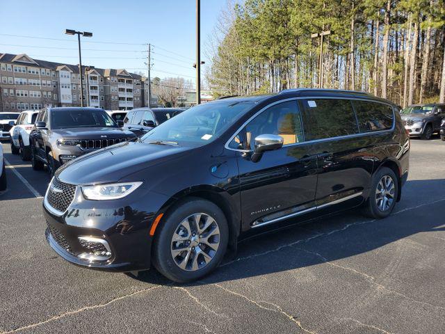 2025 Chrysler Pacifica Hybrid PACIFICA PLUG-IN HYBRID PINNACLE