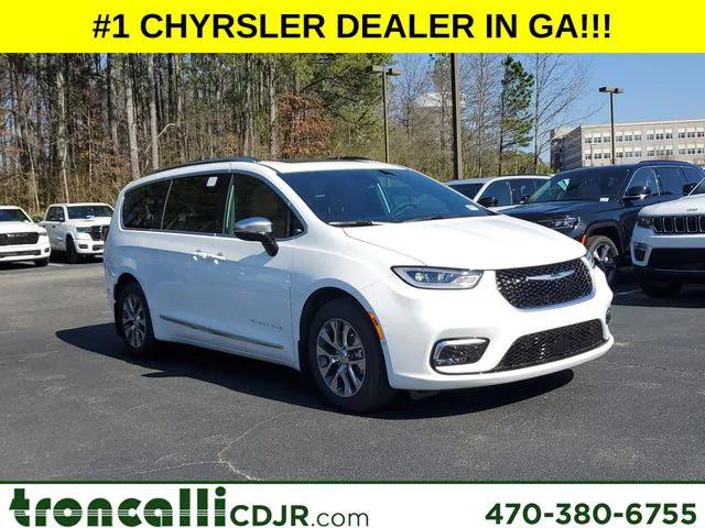 2025 Chrysler Pacifica Hybrid PACIFICA PLUG-IN HYBRID PINNACLE