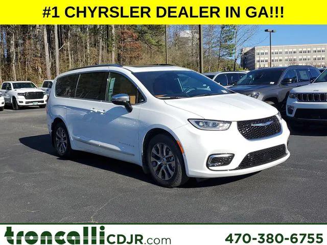 2025 Chrysler Pacifica Hybrid PACIFICA PLUG-IN HYBRID PINNACLE