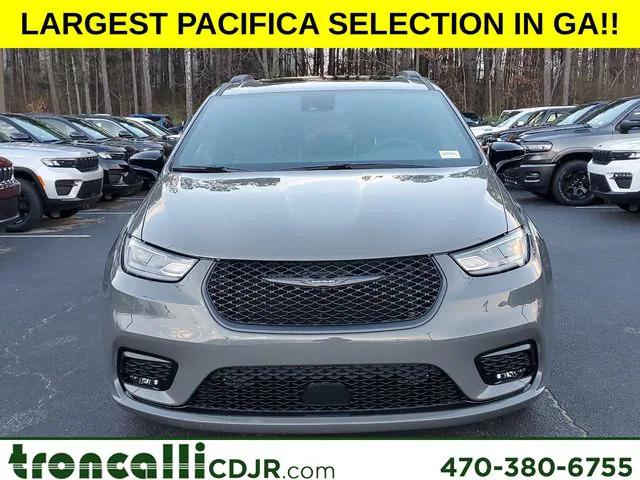 2025 Chrysler Pacifica Hybrid PACIFICA PLUG-IN HYBRID S APPEARANCE