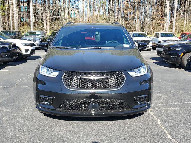 2025 Chrysler Pacifica Hybrid PACIFICA PLUG-IN HYBRID S APPEARANCE