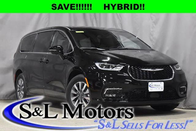 2025 Chrysler Pacifica Hybrid PACIFICA PLUG-IN HYBRID SELECT