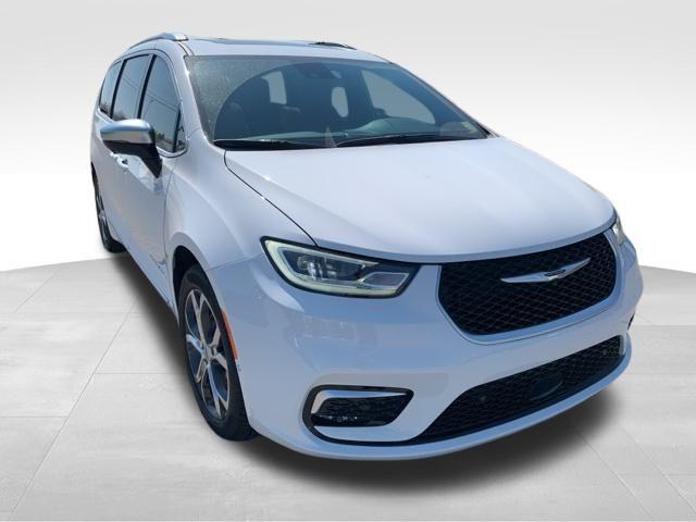 2025 Chrysler Pacifica PACIFICA PINNACLE