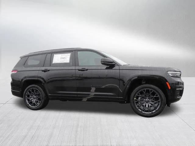 2025 Jeep Grand Cherokee GRAND CHEROKEE L SUMMIT 4X4