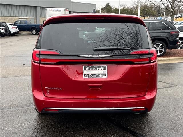 2025 Chrysler Pacifica PACIFICA SELECT