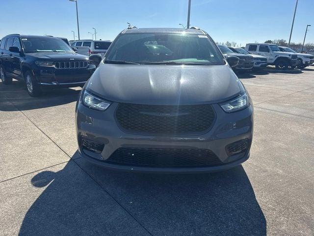 2025 Chrysler Pacifica PACIFICA LIMITED