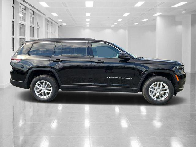 2025 Jeep Grand Cherokee GRAND CHEROKEE L LAREDO X 4X2