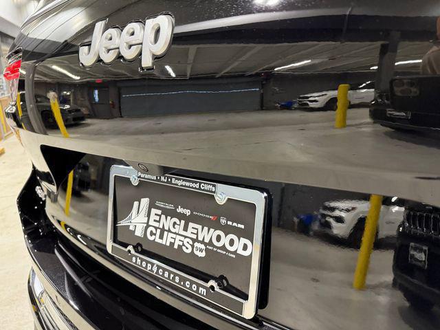 New 2025 Jeep Grand Cherokee Overland New 2025 Jeep Grand Cherokee Overland