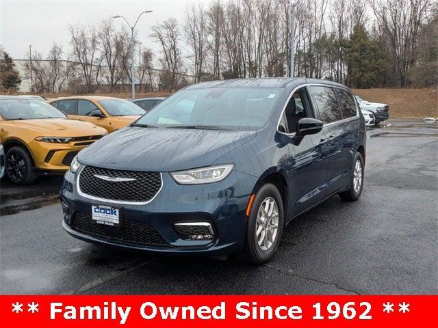 2025 Chrysler Pacifica PACIFICA SELECT