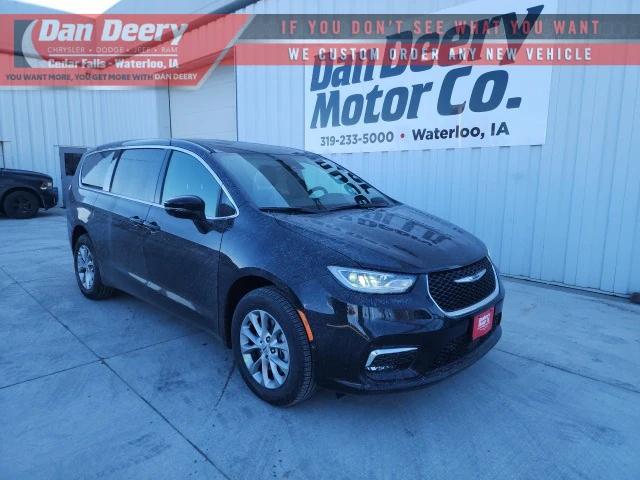 2025 Chrysler Pacifica PACIFICA SELECT AWD