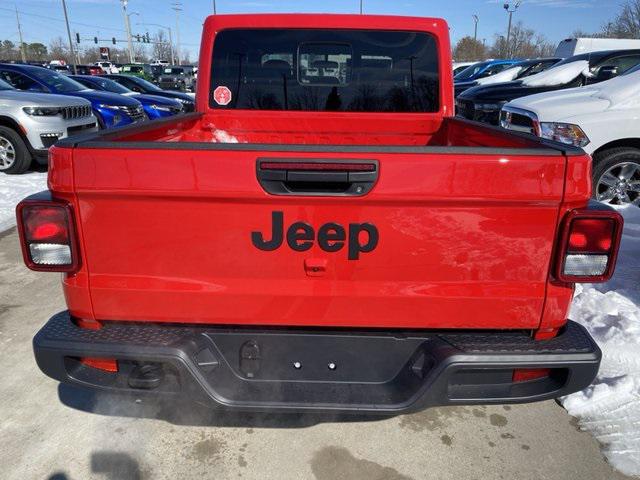 2025 Jeep Gladiator GLADIATOR NIGHTHAWK 4X4