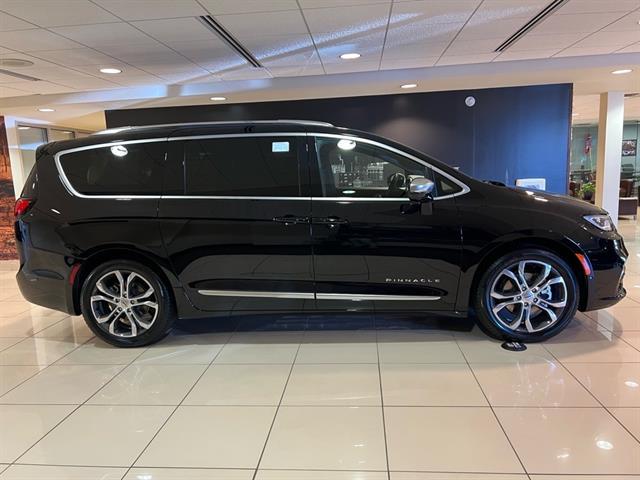 2025 Chrysler Pacifica PACIFICA PINNACLE
