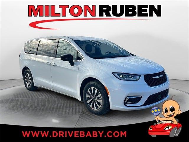 2025 Chrysler Pacifica Hybrid PACIFICA PLUG-IN HYBRID SELECT