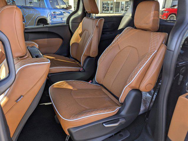 New 2025 Chrysler Pacifica Hybrid For Sale in Tucson, AZ