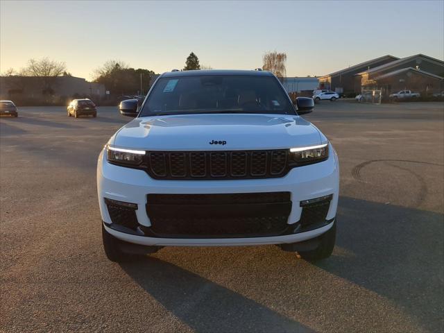 2025 Jeep Grand Cherokee GRAND CHEROKEE L SUMMIT RESERVE 4X4