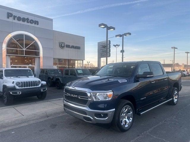 2020 RAM 1500 Big Horn Crew Cab 4x4 57 Box