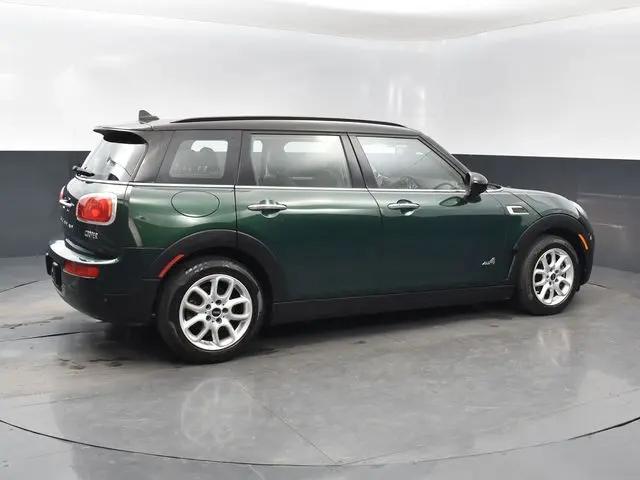 2017 MINI Cooper Clubman Cooper