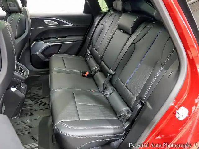 2025 Cadillac iQ Sport 2 RWD