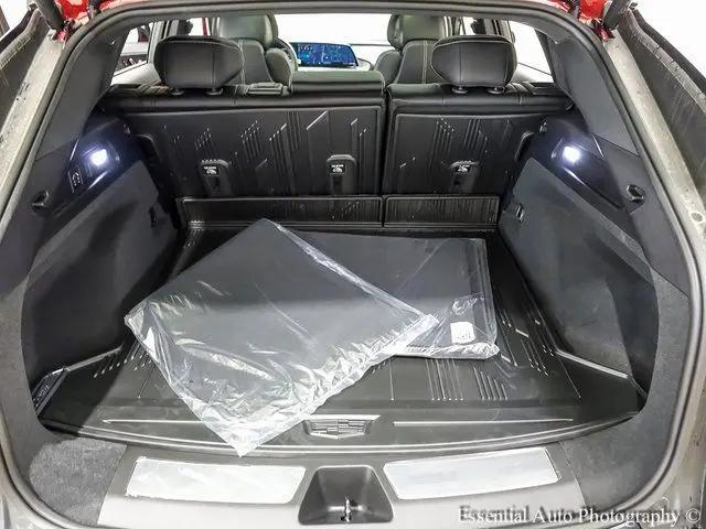 2025 Cadillac iQ Sport 2 RWD
