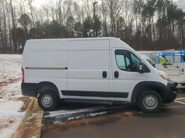 2025 Ram ProMaster Cargo Van Tradesman High Roof 136" WB w/Pass Seat