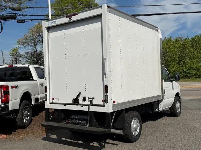 2025 Ford E-350 Cutaway E-Series Cutaway