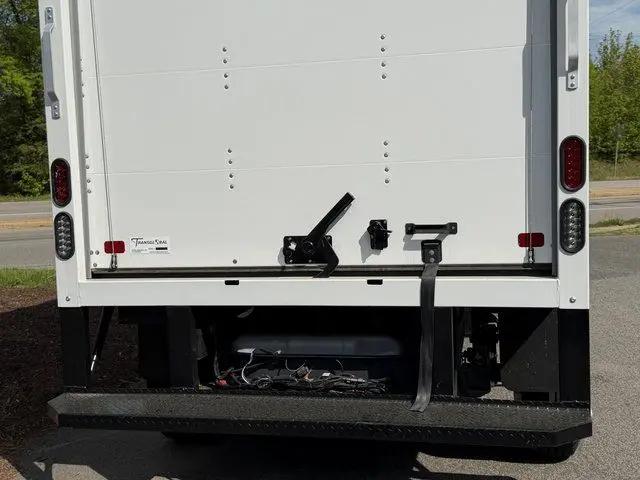 2025 Ford E-350 Cutaway E-Series Cutaway